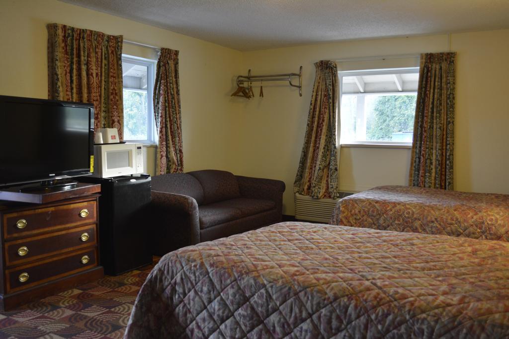 Red Carpet Inn & Suites New Cumberland Kültér fotó